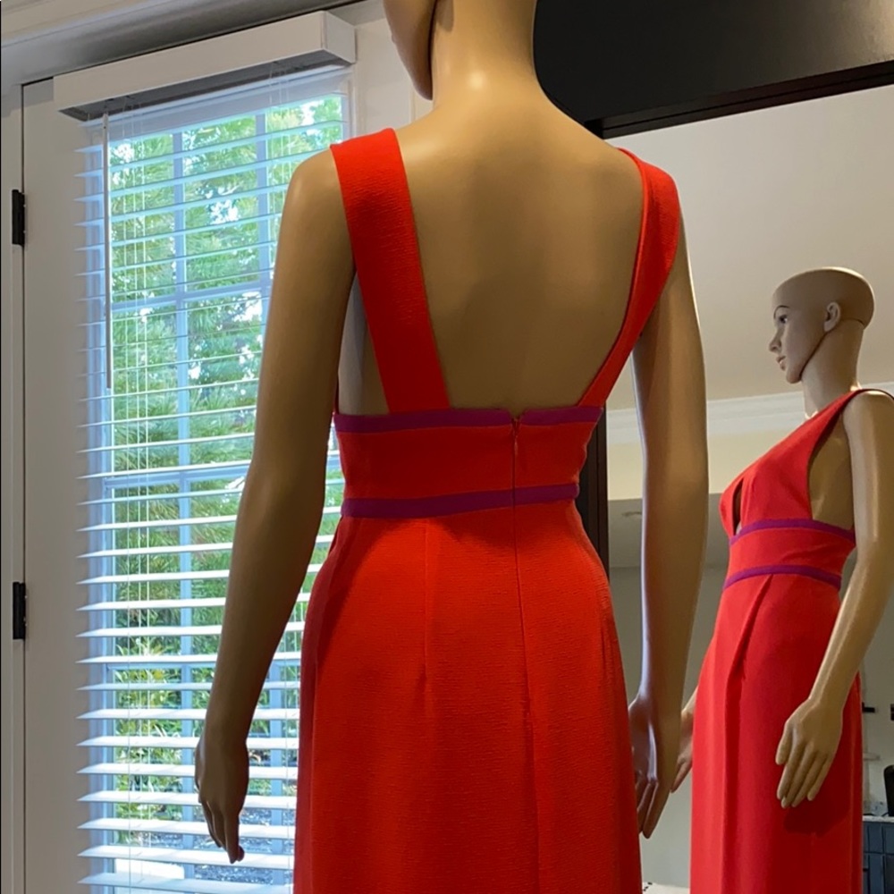 BCBG MaxAzria Evening Gown Brand New, Size 0. - Picture 4 of 8